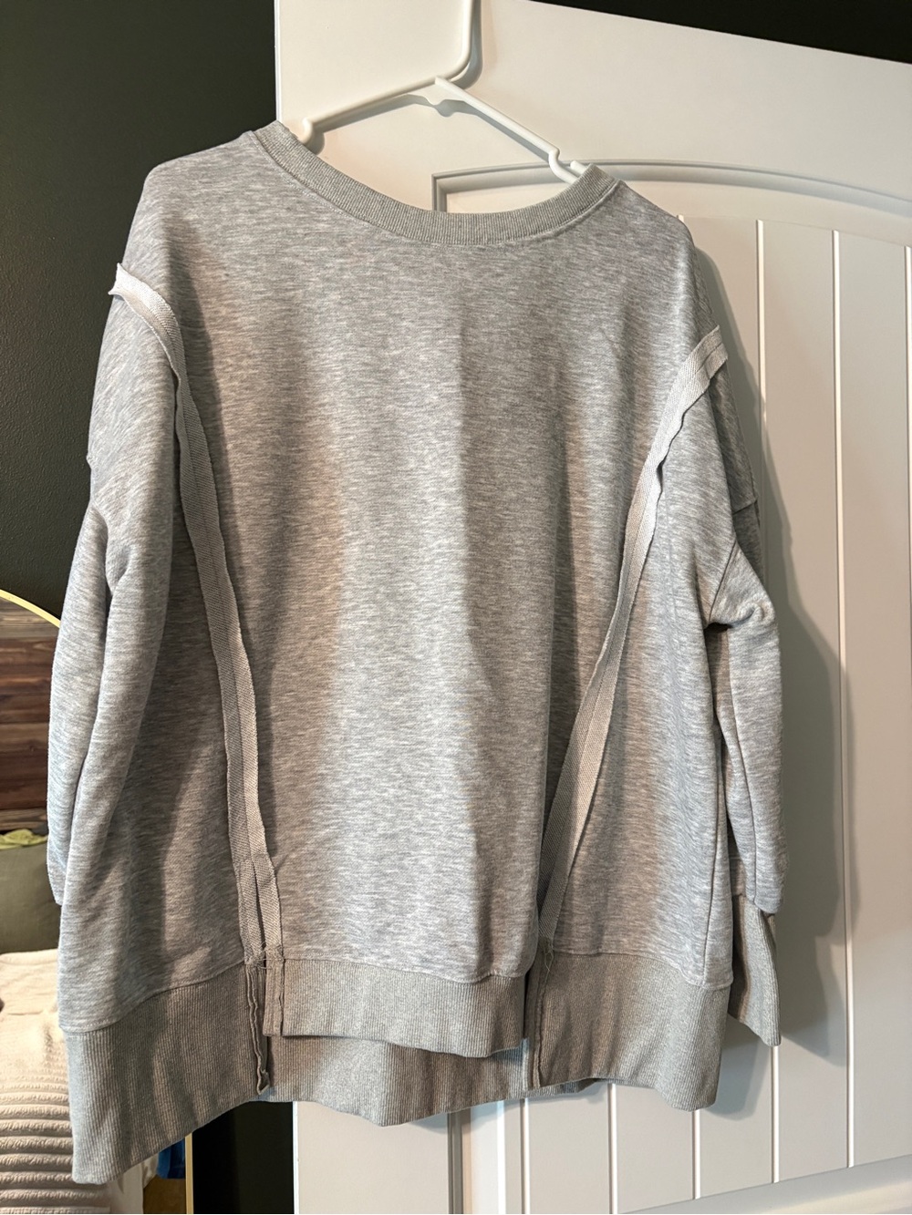 Gray Oversized Exposed Seam Sweatshirt Medium Long Sleeve Pullover